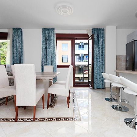 Three Bedroom Spacious Apartment Anatolia 布德瓦 外观 照片