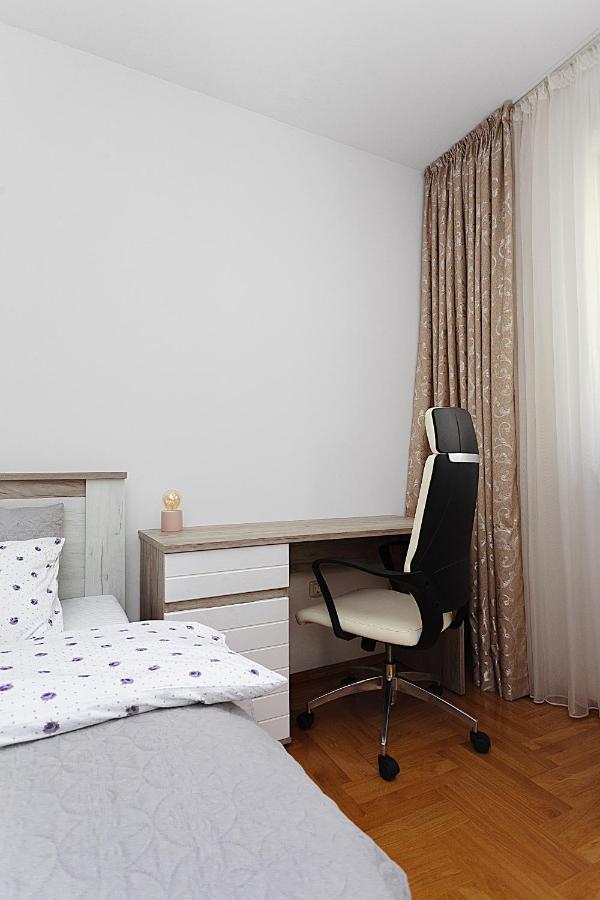 Three Bedroom Spacious Apartment Anatolia 布德瓦 外观 照片