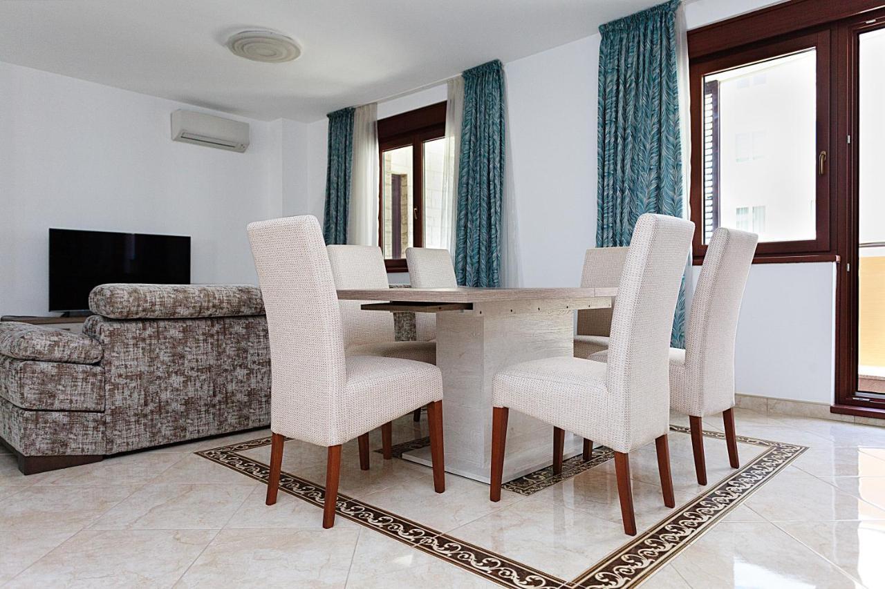 Three Bedroom Spacious Apartment Anatolia 布德瓦 外观 照片